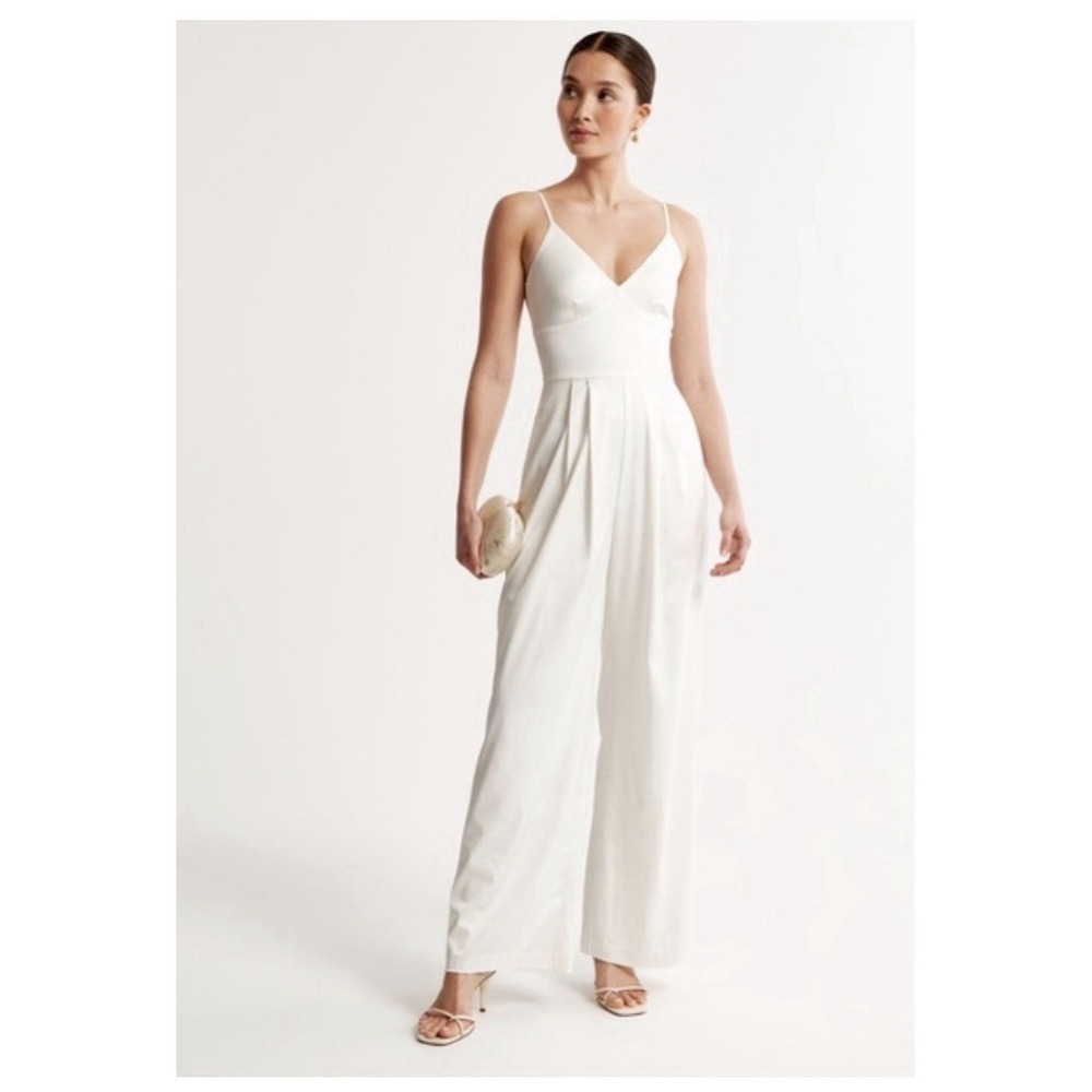 Abercrombie & Fitch White V-Neck Wide-Leg Jumpsuit